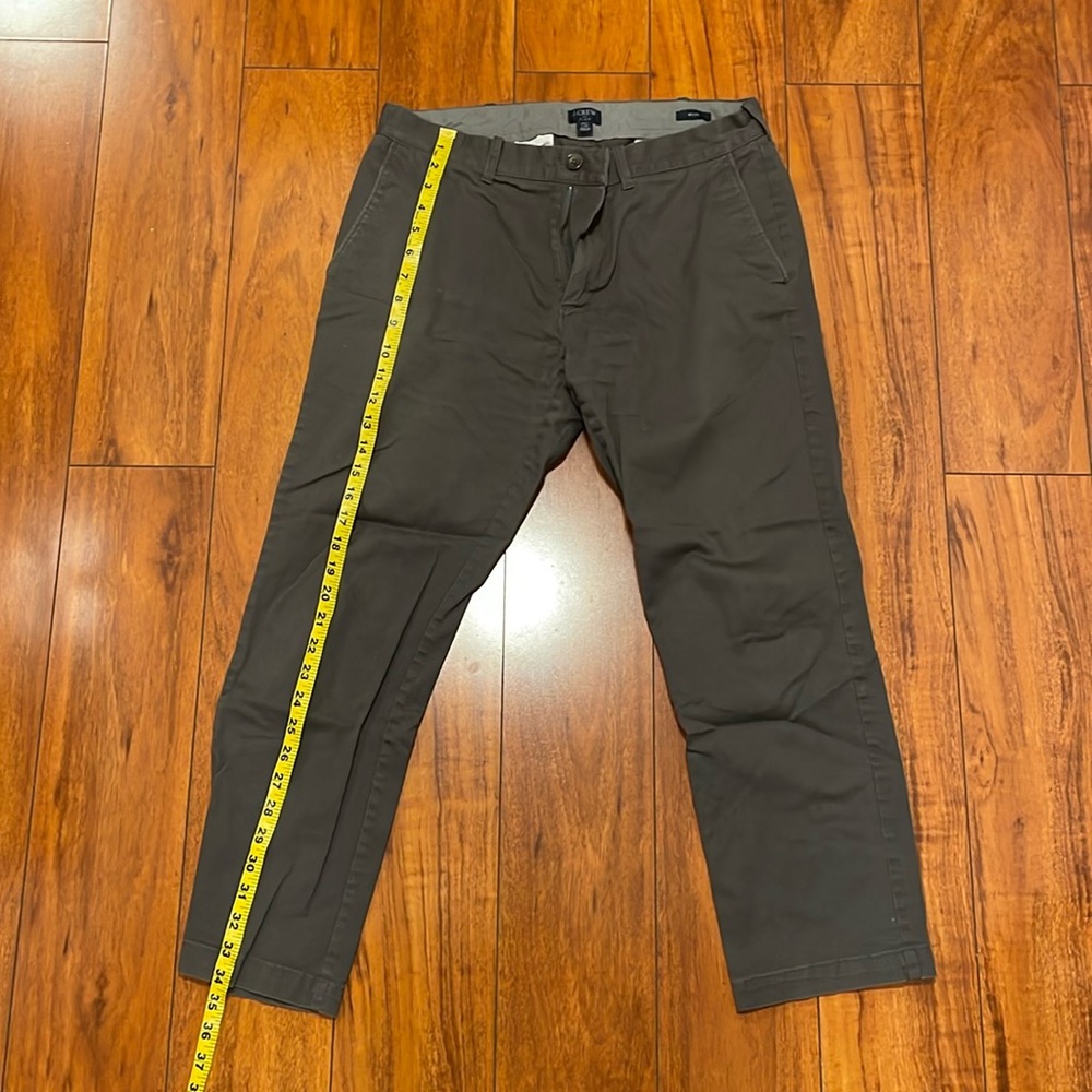 Jcrew men’s chinos W31 L30 gray slim